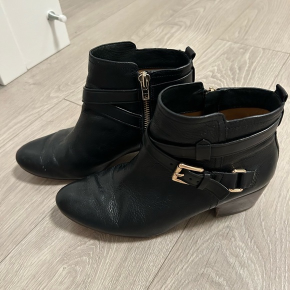 Coach black leather ankle boots - Picture 2 of 9